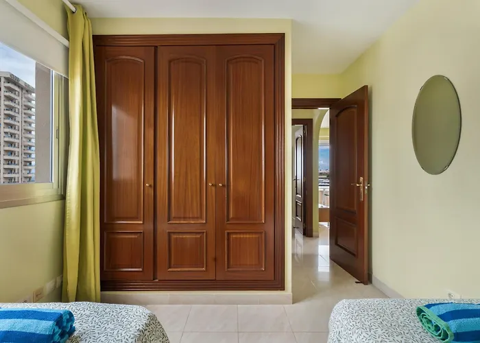 Sol Paraiso Адехе