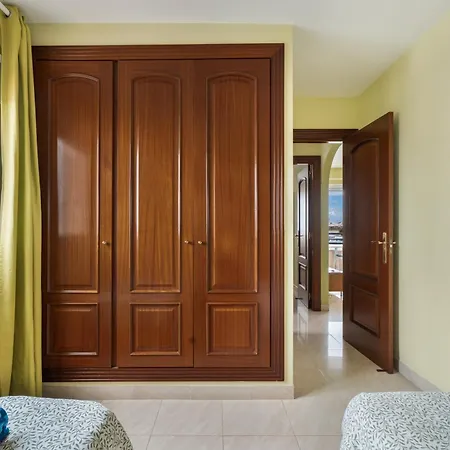 Sol Paraiso Адехе